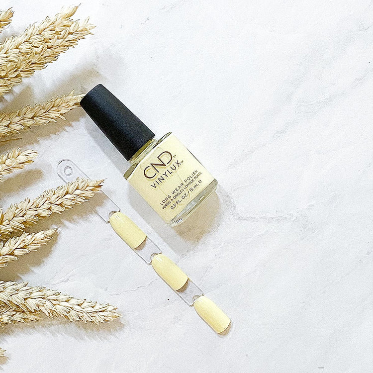 CND Vinylux